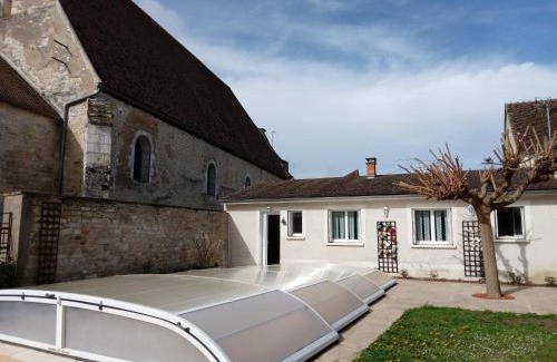 Accolay House | Gite le mûrier blanc