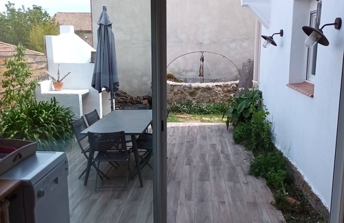 Cazouls-les-Beziers House | Gite le Magasin