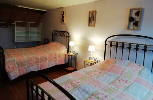 Bossus-les-Rumigny House | Gite les Bois Georges