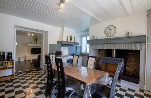 Blis-et-Born House | Gite lili