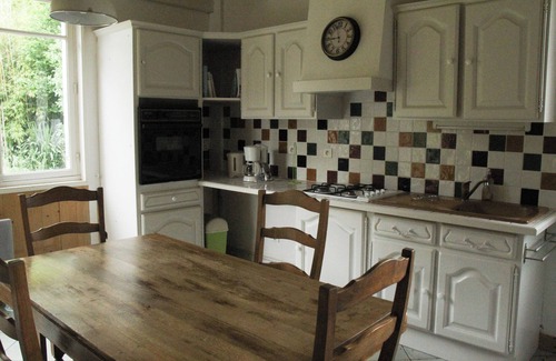 Saint-Hilaire-la-Palud House | Gite Marais
