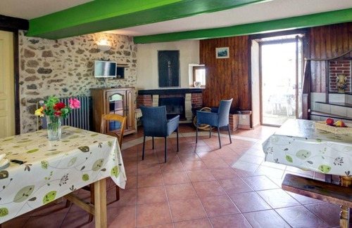 Montagny House | Gite Montagny (Loire), 5 bedrooms, 12 persons