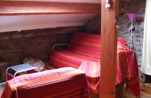 Saint-Rirand Cottage | Gite of Benoits Old barn