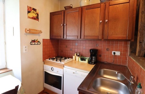 Saint-Cirgues-de-Malbert Cottage | Gite Saint-Cirgues-de-Malbert, 5 bedrooms, 8 persons