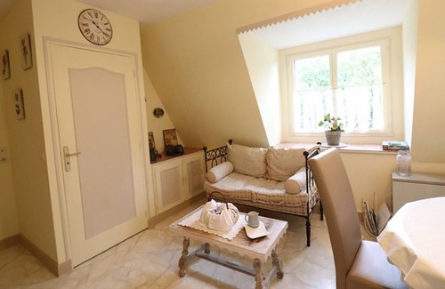 Saint-Paul-de-Salers Cottage | Gite Saint-Paul-de-Salers, 2 bedrooms, 4 persons