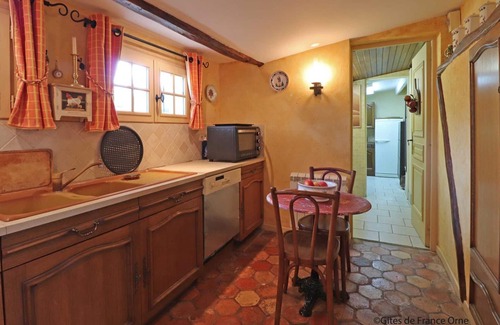 Saint-Pierre-des-Loges Cottage | Gite Saint-Pierre-des-Loges, 2 bedrooms, 6 persons