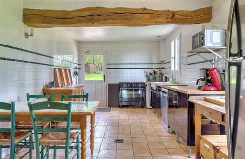 Saint-Lucien House | Gite Saint Lucien : un écrin de nature pour vos plus beaux évènements