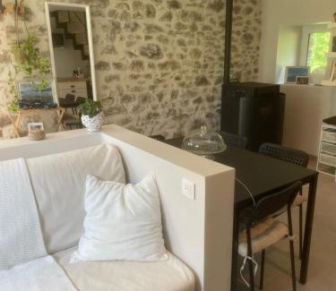 Le Bouillon House | Gite Salamandre