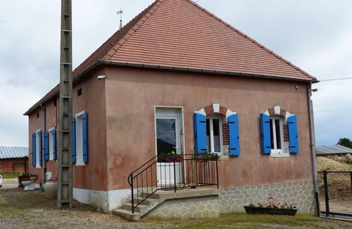 Saligny-sur-Roudon Cottage | Gite Saligny-sur-Roudon, 2 bedrooms, 5 persons