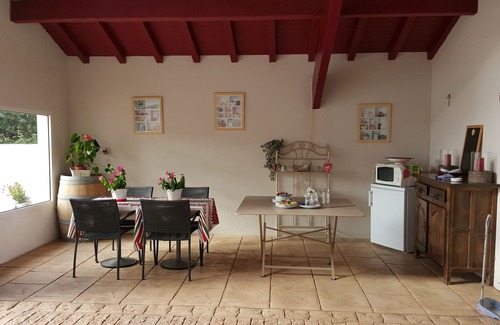 Halsou Cottage | GITE T3 POOL HEATED + MOUNTAIN VIEW
