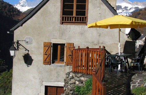 Cette-Eygun House | Gite Vallée d'Aspe Béarn Pyrénées very beautiful view ideal for hiking
