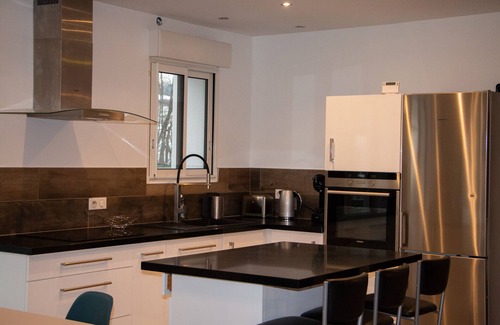 Genevois House | Gite with private spa