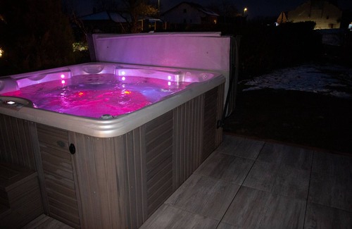 Genevois House | Gite with private spa