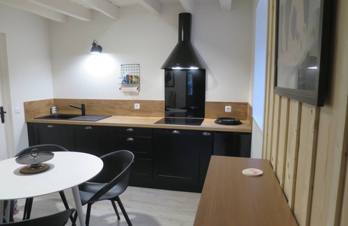 Saint-Benin-d'Azy House | Gite with swimming pool for adults only