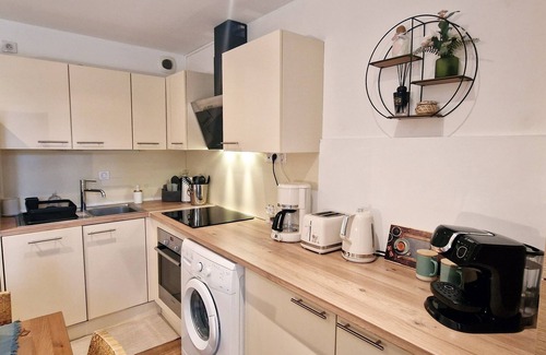 Le Manoir Cottage | Gîte with swimming pool, Nordic bath, close to the landing beaches