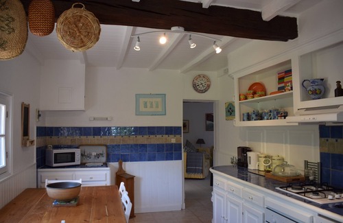 Saint-Vallier Cottage | Gites Champfort. Renovated old Charente farmhouse with heated pool