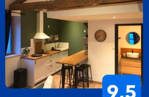 Chauvigny Apartment | Gites De la Cour au Grenier