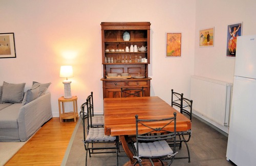Perigueux Apartment | Gites du Vieux Moulin XXL duplex at the foot of Périgueux Cathedral