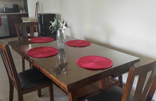 South Gate House | Glamorous Gem