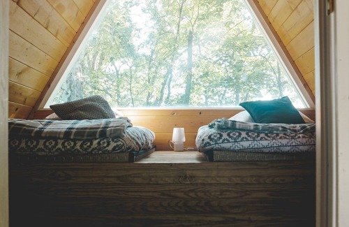 Kipling RV Rental | Glamplyfe Nature Experience: A-Frames in the Hills F4