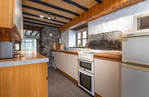 Gwynedd- Snowdonia Cottage | Glan Lledr - Two Bedroom Cottage, Sleeps 4