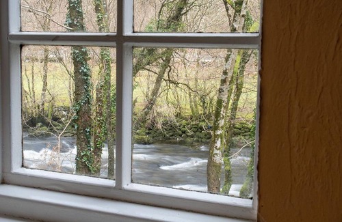 Gwynedd- Snowdonia Cottage | Glan Lledr - Two Bedroom Cottage, Sleeps 4