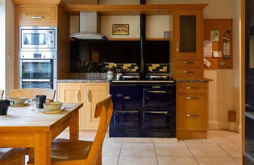 Great Wolford Cottage | Glasfryn - sleeps 10 guests in 5 bedrooms