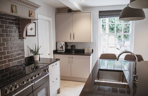 Barford St Martin House | Glebe House - a beautiful country home