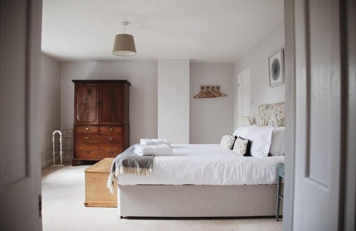 Barford St Martin House | Glebe House