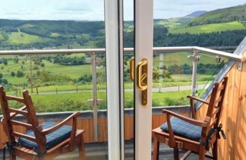 East Lewiston House | Glen View Lodge