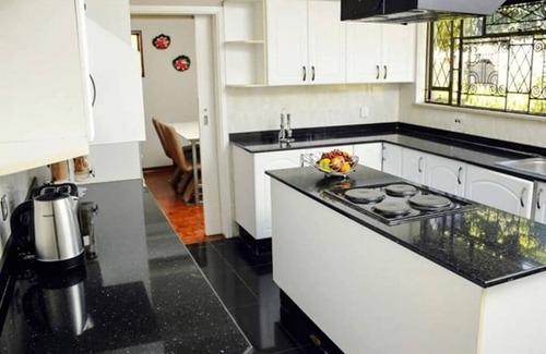Harare House | Glint Vacation House