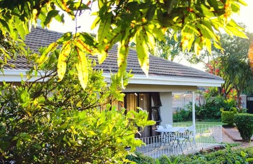 Harare House | Glint Vacation House