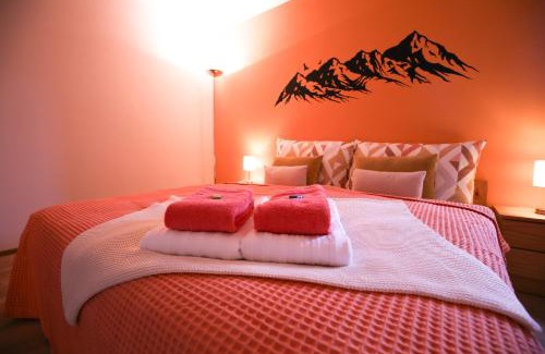Mathon Apartment | Glisch a vita