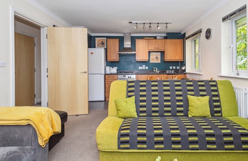 Hatfield Apartment | Global Boutique Relocation Ltd 2Bed -free parking