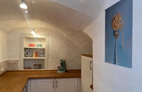 Schwarzach House | Glockenturm der Schlosskapelle von 1600 - Renaissance trifft auf die Gegenwart und beschert einen kunterbunten Urlaub für die ganze Familie mitten im Bayerischen Wald