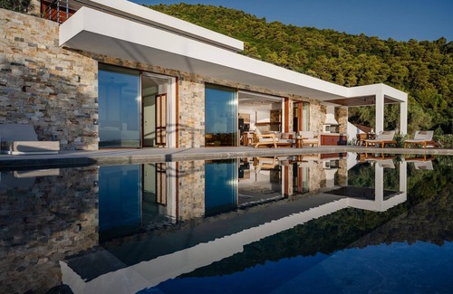 Marathias Villa | Glorious Zakynthos Villa | Villa Gandalf | 4 Bedrooms | Breathtaking Sea Views.