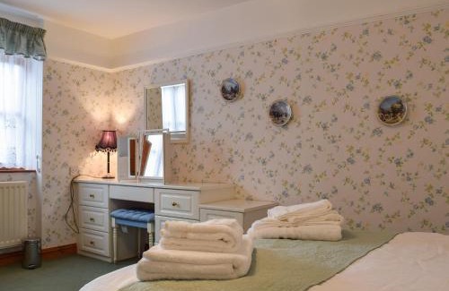 Scalford House | Glossoms Lodge