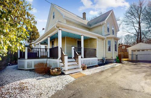 Gloucester House | Gloucester Coastal Gem