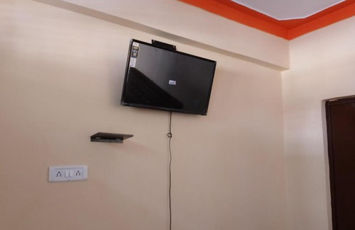 Nandaprayag Hotel | GM guest house