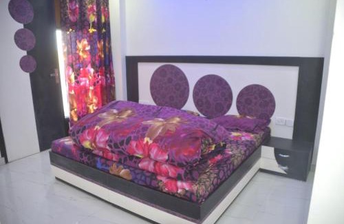 Rohini Hotel | Goel Residency