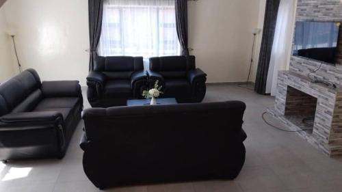Mutare Bed & Breakfast | Gogo Rennie Guest House