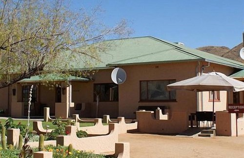 Grunau Cabin | Goibib Mountain Lodge