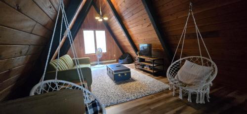 Sky Valley House | Golden A Frame- 3 bedroom with hot tub and community amenities