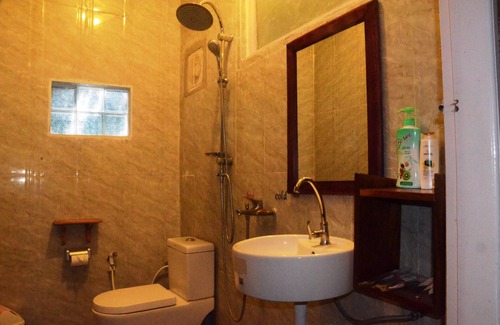 Yawnghwe Hotel | Golden Empress Hotel