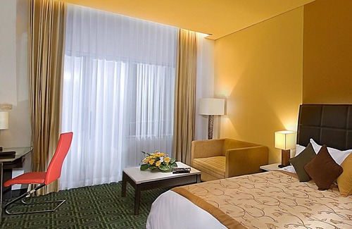 Braga Hotel | Golden Flower Hotel Bandung