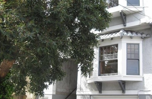 Inner Richmond House | Golden Gate Park & Museums 1 Block Away; Garage, Laundry Room, EV Charger