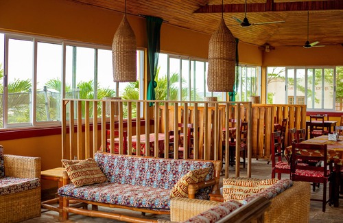 Elmina Hotel | Golden Hill Parker Hotel