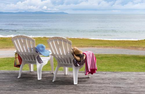 Cable Bay Apartment | Golden Sand Beachfront, Cable Bay Stays, Cable Bay, Northland
