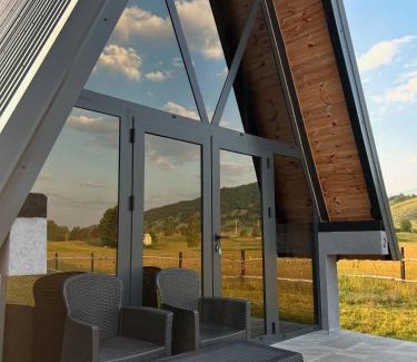 Donja Brezna Ski Chalet | Golden Valley Brezna