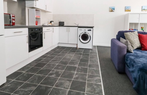 Southwell Apartment | GONE COASTAL, pet friendly in Weston, Portland